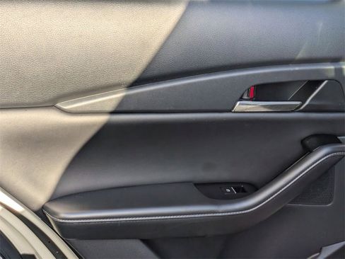 Used 2025 MAZDA CX-30 AWD 2.5 S w/ Preferred Package image 25