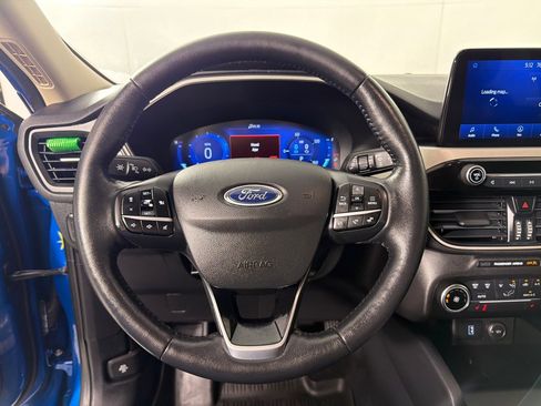 Used 2020 Ford Escape SE Sport FWD image 16