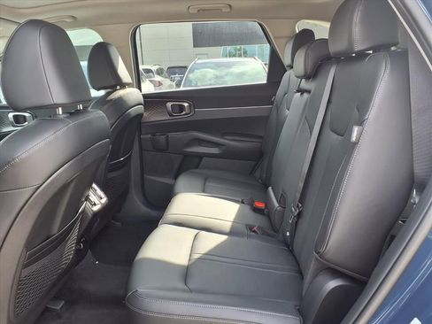 New 2026 Kia Sorento S w/ S Panoramic Sunroof Package image 13