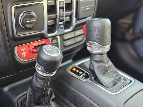 New 2026 Jeep Wrangler Unlimited Sport AWD/4WD image 14