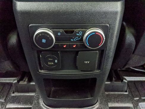 Certified 2020 Ford Explorer XLT w/ Equipment Group 202A AWD/4WD image 17