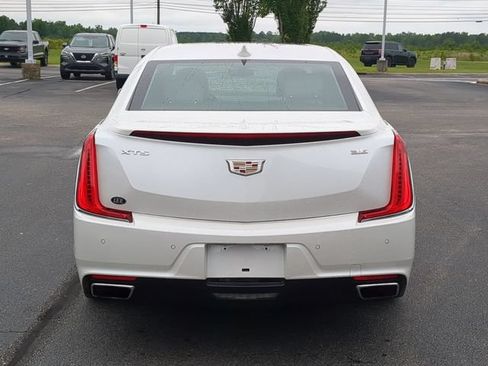 Used 2019 Cadillac XTS Luxury FWD image 4
