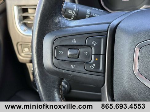 Used 2021 GMC Yukon AT4 w/ Rear Media and Nav Package image 15