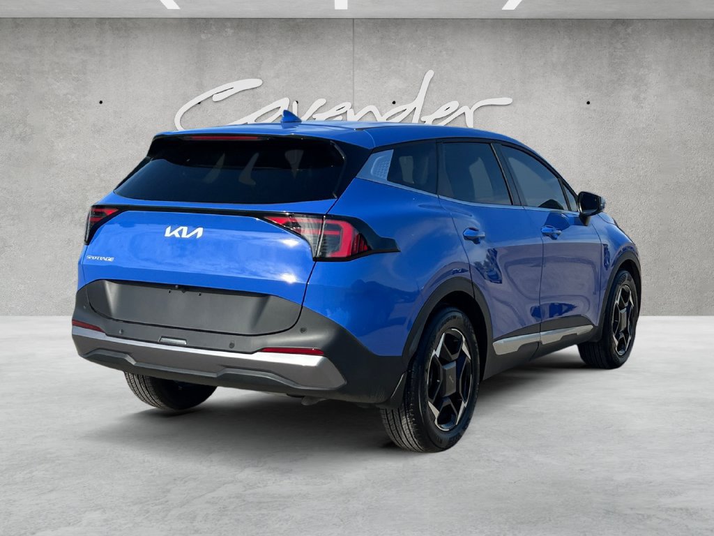 Used 2026 Kia Sportage EX FWD image 16