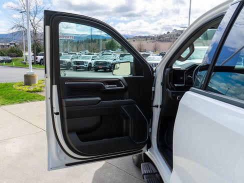 Used 2024 GMC Sierra 1500 Elevation AWD/4WD image 15