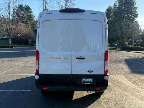 Used 2023 Ford Transit 250 Medium Roof image 4