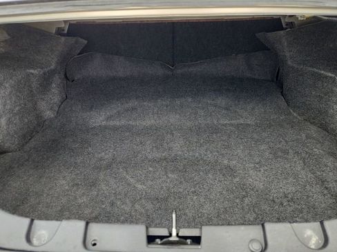 Used 2007 Ford Mustang Premium image 21