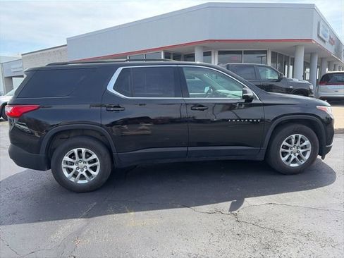 Used 2019 Chevrolet Traverse LT w/ LPO, Floor Liner Package AWD/4WD image 6