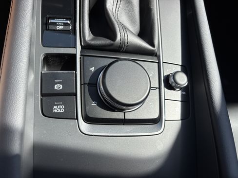 New 2026 MAZDA MAZDA3 2.5 S Sedan w/ Preferred Pkg FWD image 37