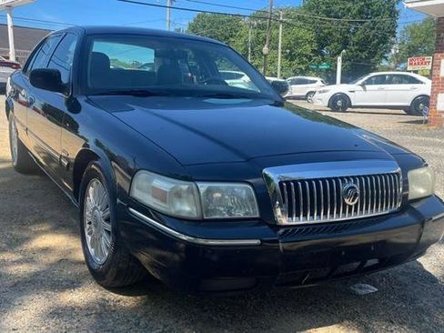 Used 2010 Mercury Grand Marquis LS RWD image 1