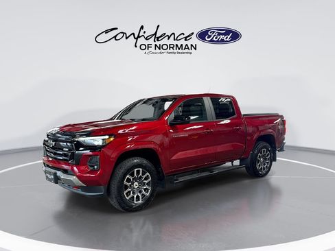 Used 2026 Chevrolet Colorado Z71 w/ Technology Package AWD/4WD image 4