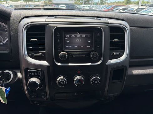 Used 2024 RAM 1500 Classic SLT AWD/4WD image 28