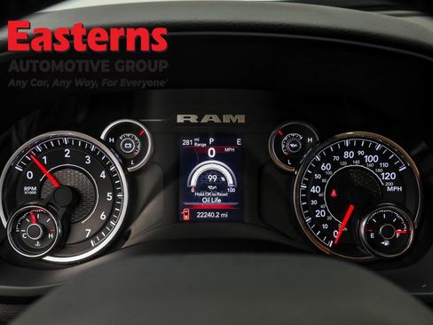 Used 2024 RAM 2500 Big Horn w/ Bed Utility Group image 18