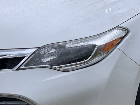 Used 2015 Toyota Avalon XLE image 6