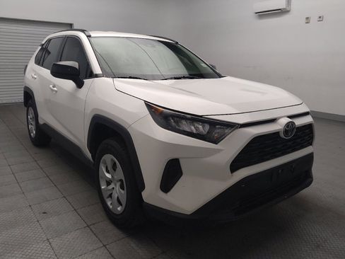 Used 2020 Toyota RAV4 LE AWD/4WD image 13