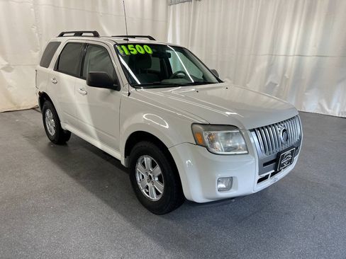Used 2010 Mercury Mariner 4WD image 3