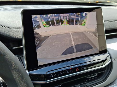 New 2026 Jeep Compass Limited image 12