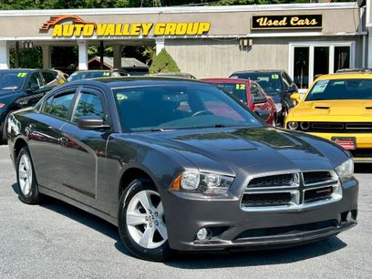 Used 2014 Dodge Charger SXT