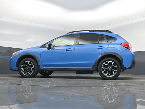 Used 2016 Subaru Crosstrek 2.0i Limited w/ Popular Package #2 image 41
