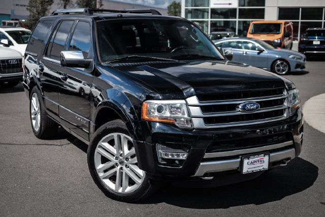 Used 2017 Ford Expedition Platinum AWD/4WD image 7