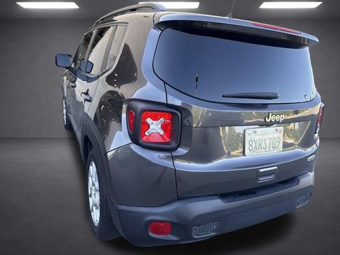 Used 2021 Jeep Renegade Latitude FWD image 26