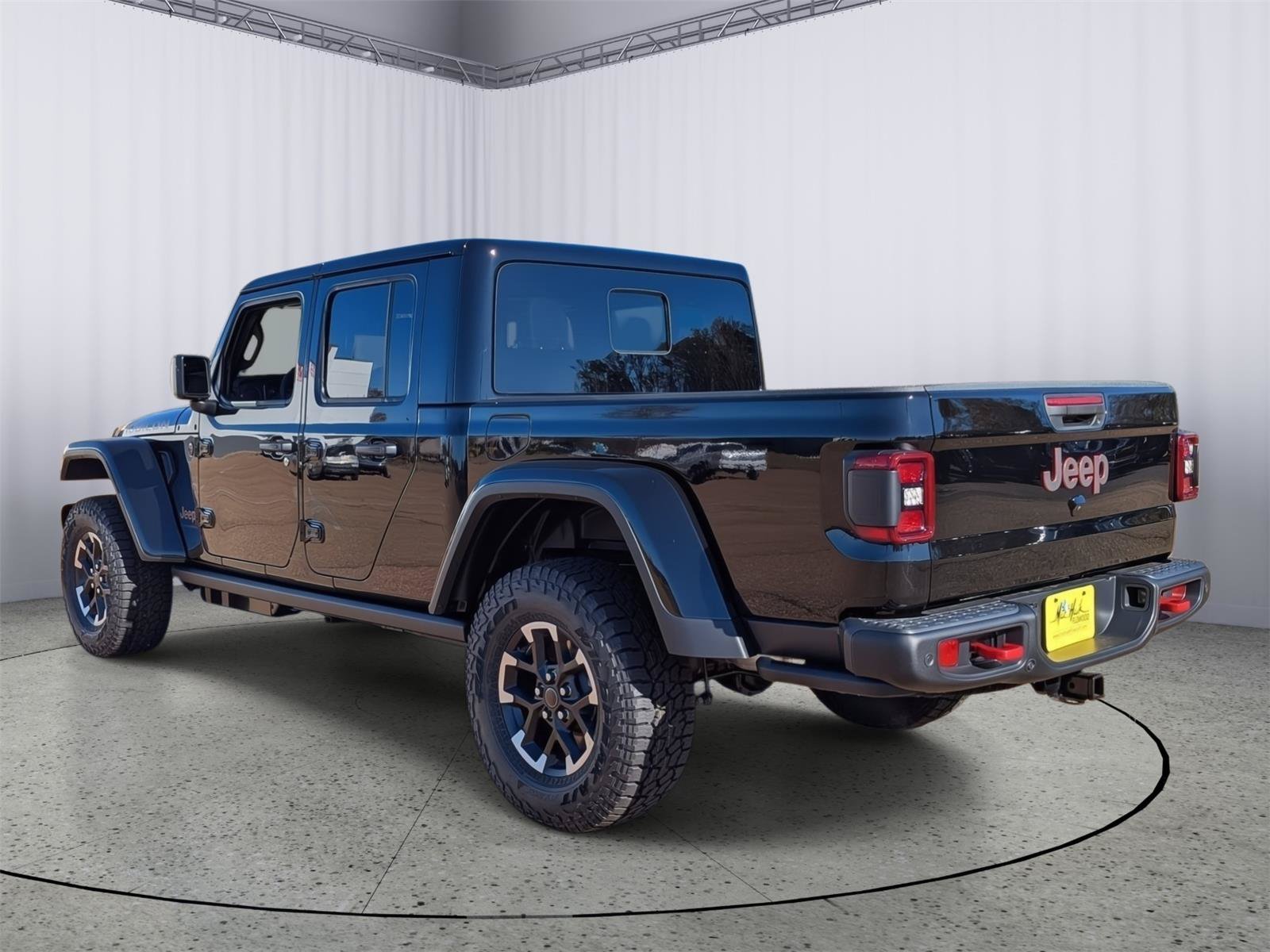 New 2026 Jeep Gladiator Rubicon w/ Safety Group AWD/4WD image 2