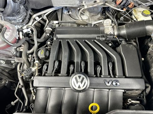 Used 2023 Volkswagen Atlas SE image 31