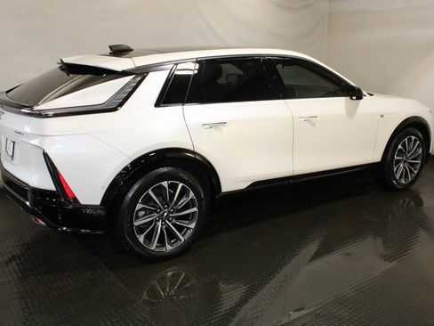 Used 2024 Cadillac Lyriq Sport w/ LPO, Floor Liner Package image 5