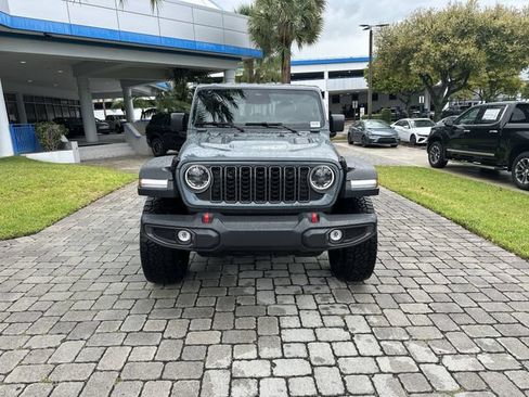 Used 2026 Jeep Gladiator Rubicon AWD/4WD image 18