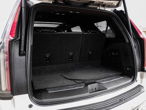 Used 2021 Cadillac Escalade Premium Luxury w/ Driver Assist Tech Package image 61