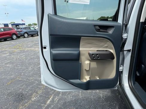 New 2025 Ford Maverick Lariat AWD/4WD image 19