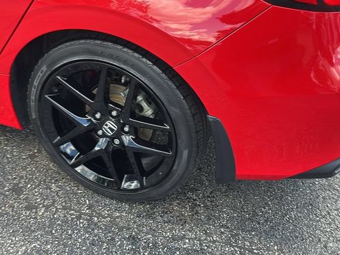 Used 2022 Honda Civic Sport image 9
