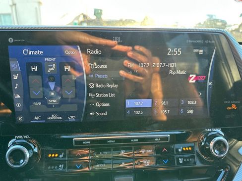 Used 2021 Toyota Highlander Platinum image 15