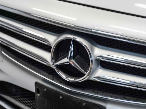 Used 2019 Mercedes-Benz E 300 image 8