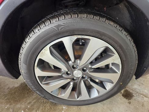 Used 2017 Buick Encore Preferred image 9