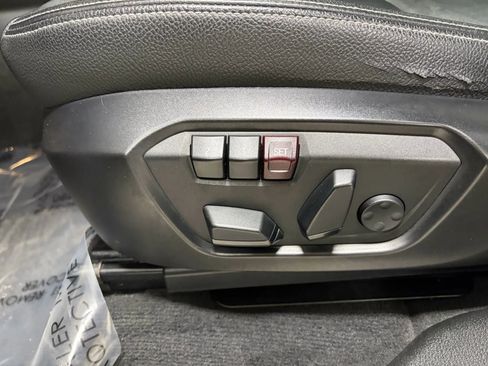 Used 2017 BMW X3 xDrive28i w/ Premium Package image 39