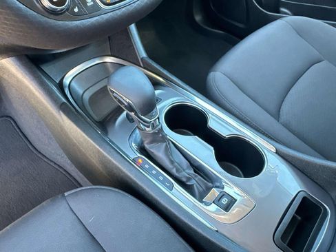 Used 2023 Chevrolet Malibu LT image 29