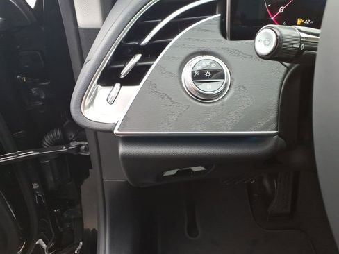 New 2026 Mercedes-Benz E 350 4MATIC Sedan image 17