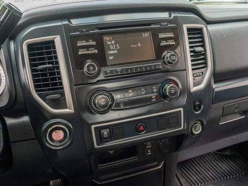Used 2017 Nissan Titan S RWD image 26