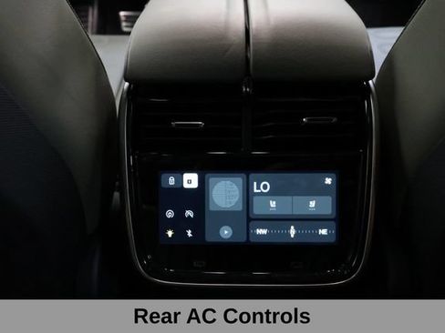 Used 2023 Rivian R1S Adventure AWD/4WD image 38