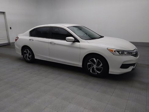 Used 2016 Honda Accord LX image 11