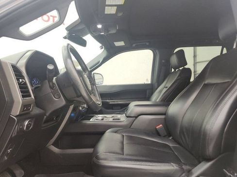 Used 2020 Ford Expedition XLT w/ Equipment Group 202A RWD image 13
