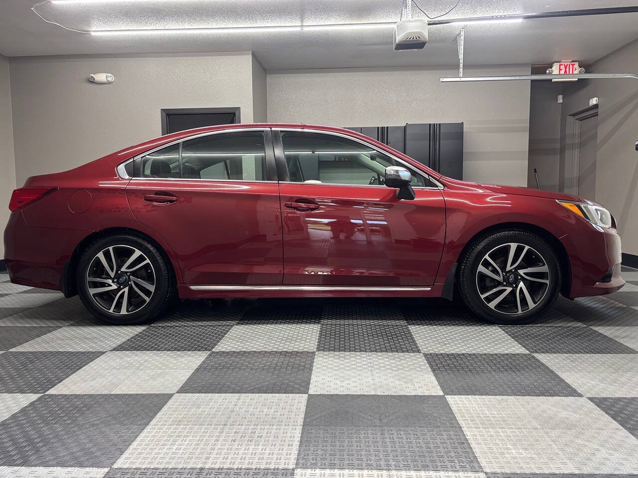Used 2017 Subaru Legacy 2.5i Sport AWD/4WD image 8