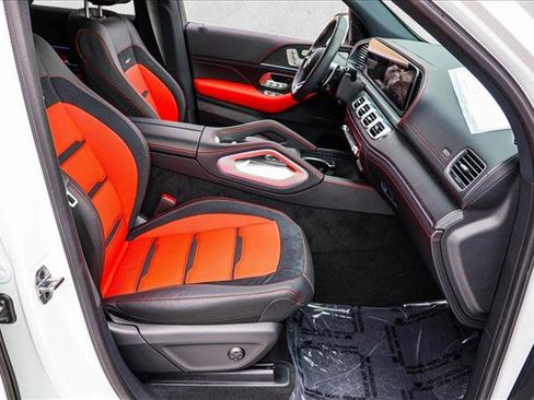 New 2025 Mercedes-Benz GLE 53 AMG 4MATIC image 25