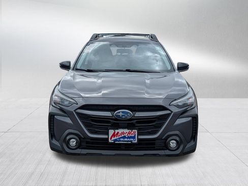 Used 2023 Subaru Outback Premium AWD/4WD image 2