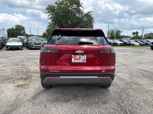 New 2026 Chevrolet Equinox LT w/ Safety and Technology Package FWD image 9