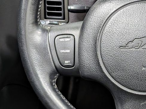 Used 2001 Chrysler Prowler RWD image 26