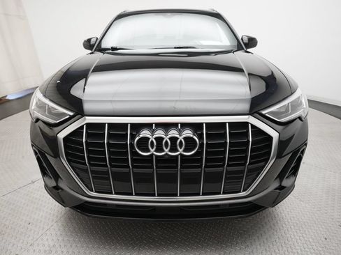 Used 2019 Audi Q3 2.0T Prestige w/ Prestige Package AWD/4WD image 23