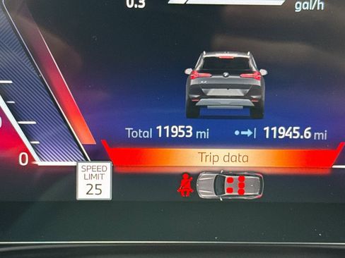 Used 2025 BMW X3 xDrive30i w/ Premium Package image 34