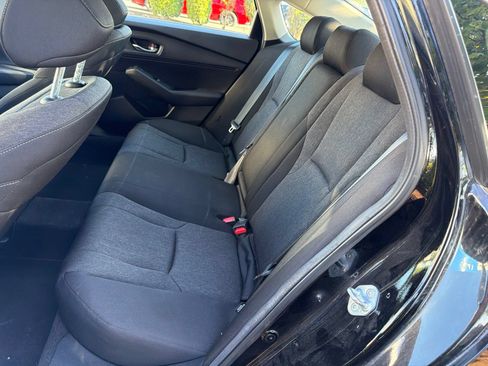 Used 2023 Honda Accord EX image 7